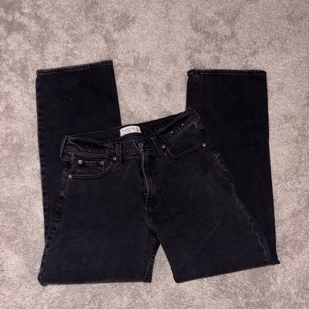 Abercrombie & Fitch Baggy Low Rise Jeans